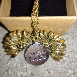 Sunflower Pendant, Handmade Etsy Find, nwot